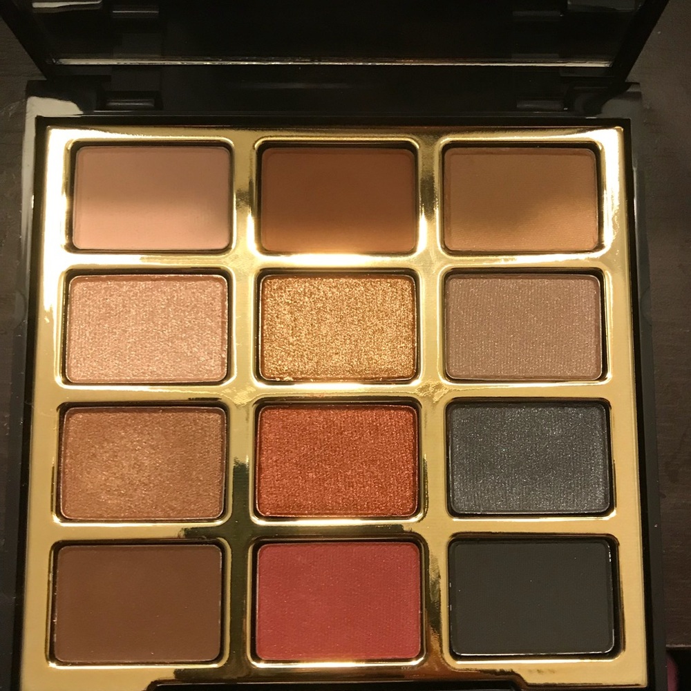 Milano Bold Obsessions Palette